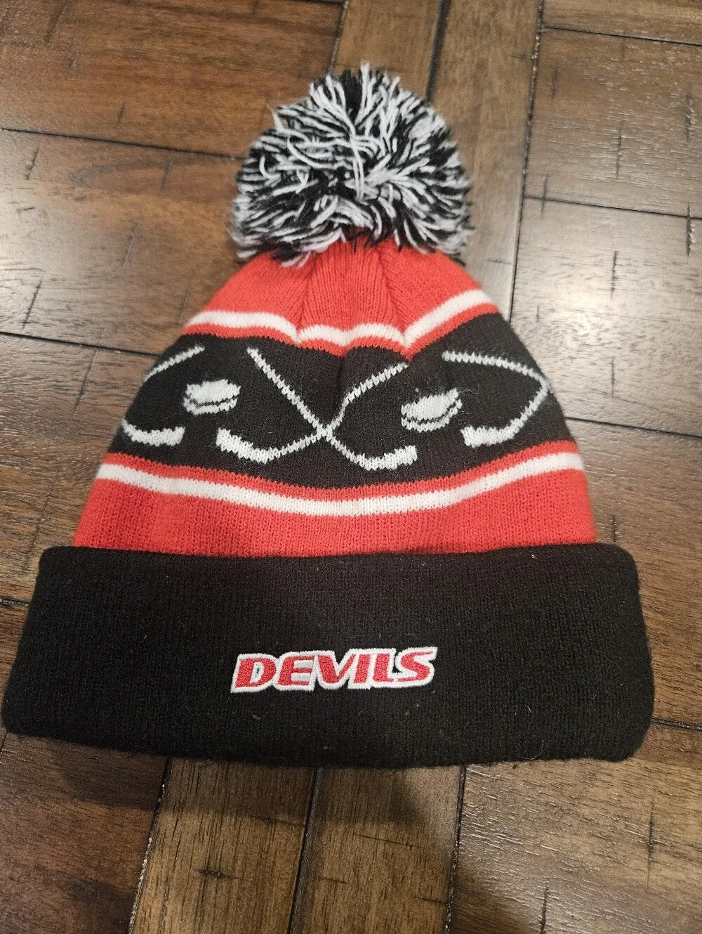 New Jersey Devils Kids Red & Black Pom Beanie Hat